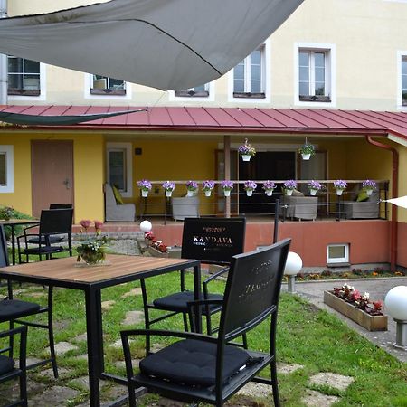 Viesnica Kandava Bagian luar foto