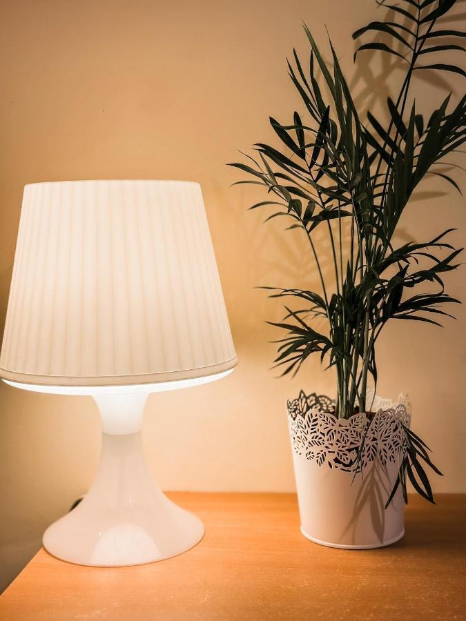 Viesnica Kandava Bagian luar foto
